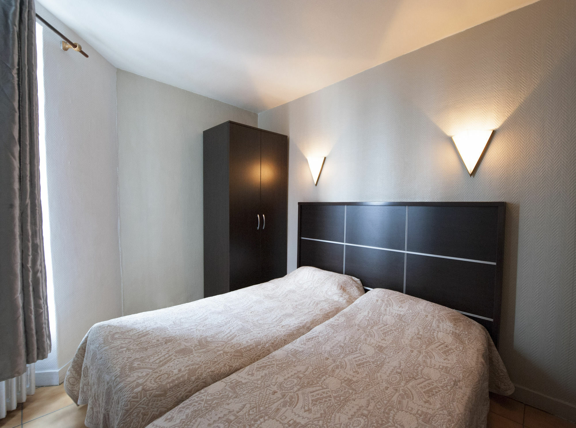 Hotel Du Globe 18 Párizs Kültér fotó